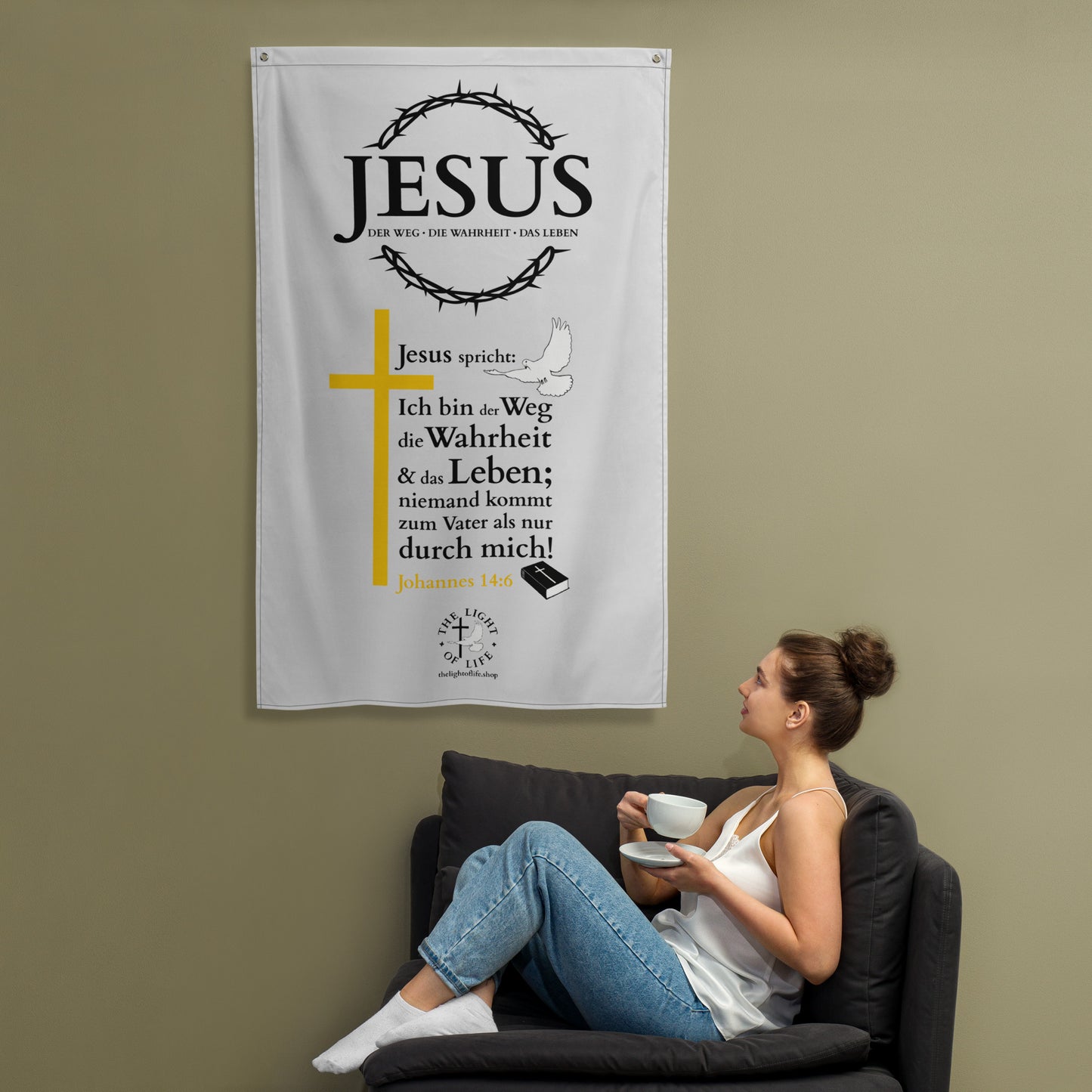 JESUS der Weg, die Wahrheit, das Leben - Fahne - helles Design DE ${variant-option} faith design by The Light of Life