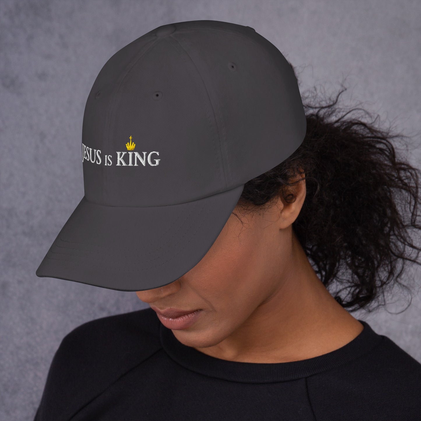 JESUS is KING - Dad-Hat DE dunkles Design ${variant-option} faith design by The Light of Life