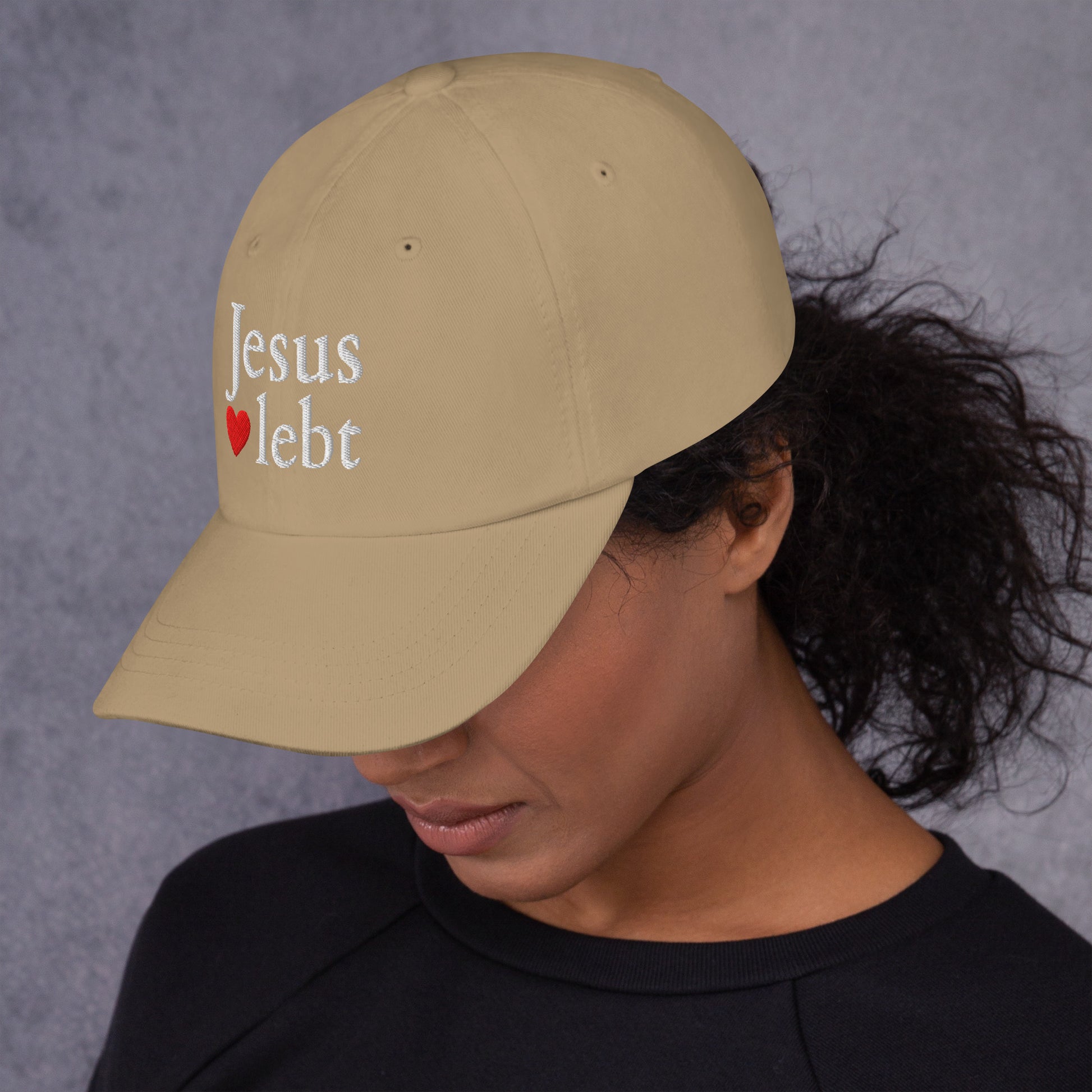 Jesus lebt - Dad-Hat DE faith design by The Light of Life