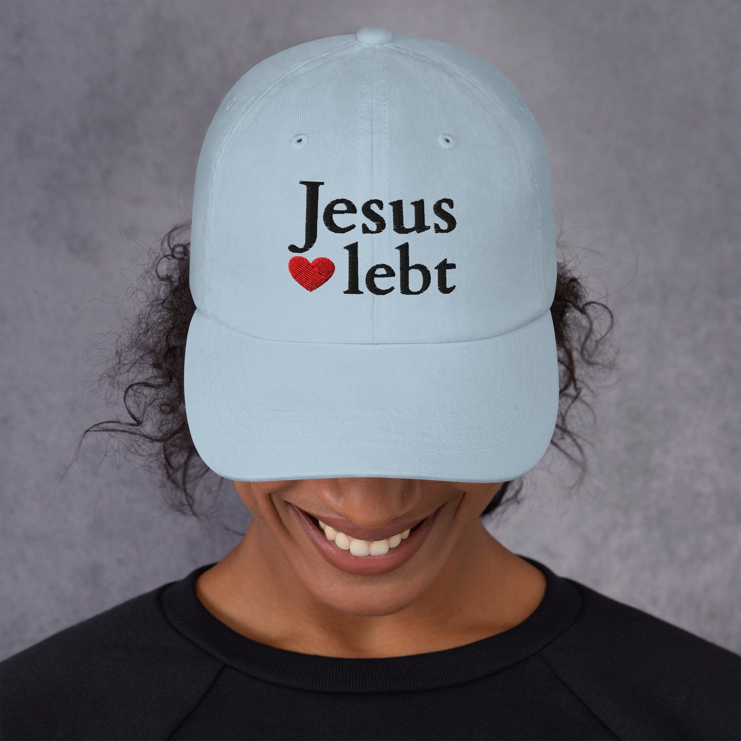 Jesus lebt - Dad-Hat DE helles Design faith design by The Light of Life