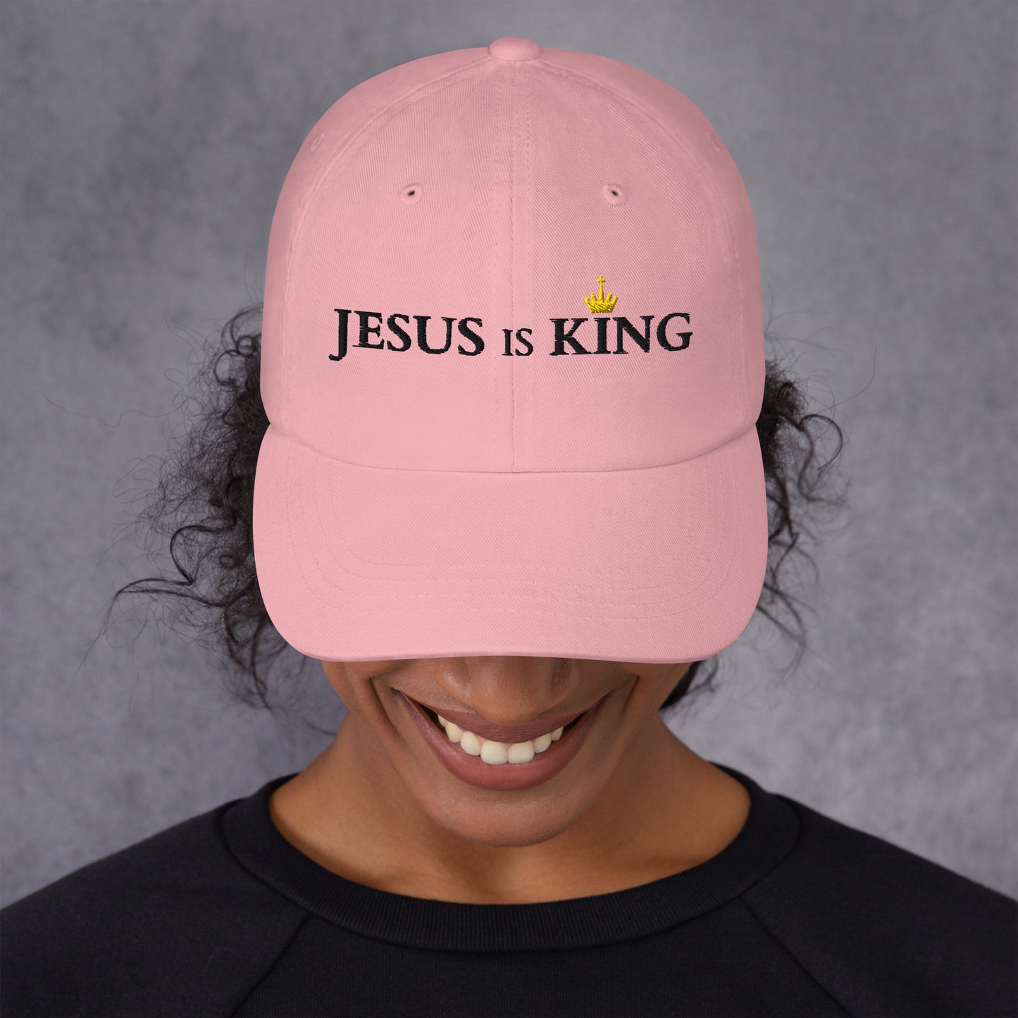 JESUS is KING - Dad-Hat DE helles Design ${variant-option} faith design by The Light of Life
