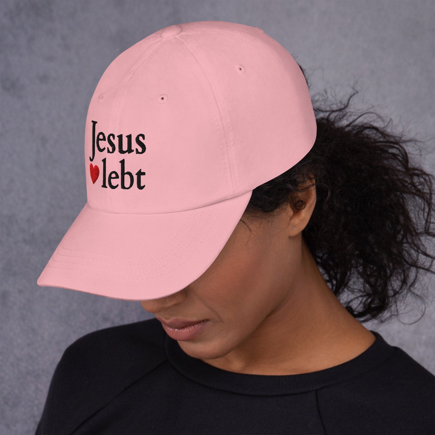 Jesus lebt - Dad-Hat DE helles Design faith design by The Light of Life