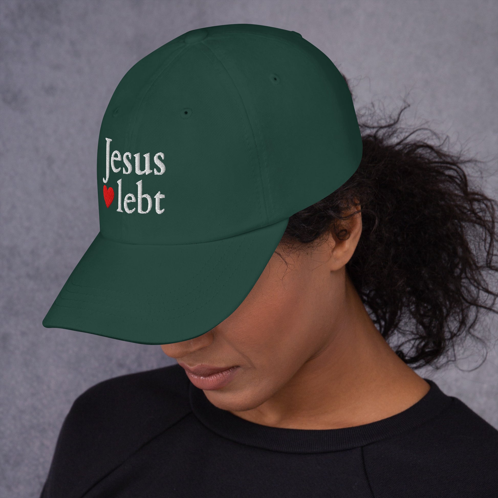 Jesus lebt - Dad-Hat DE faith design by The Light of Life