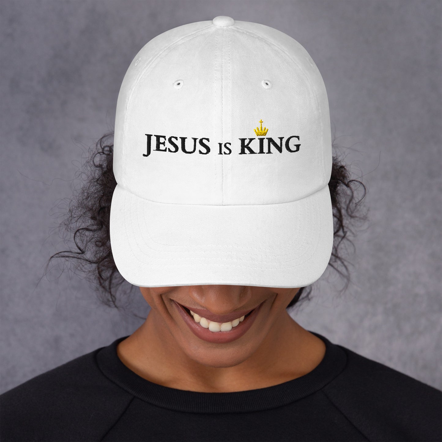 JESUS is KING - Dad-Hat DE helles Design ${variant-option} faith design by The Light of Life
