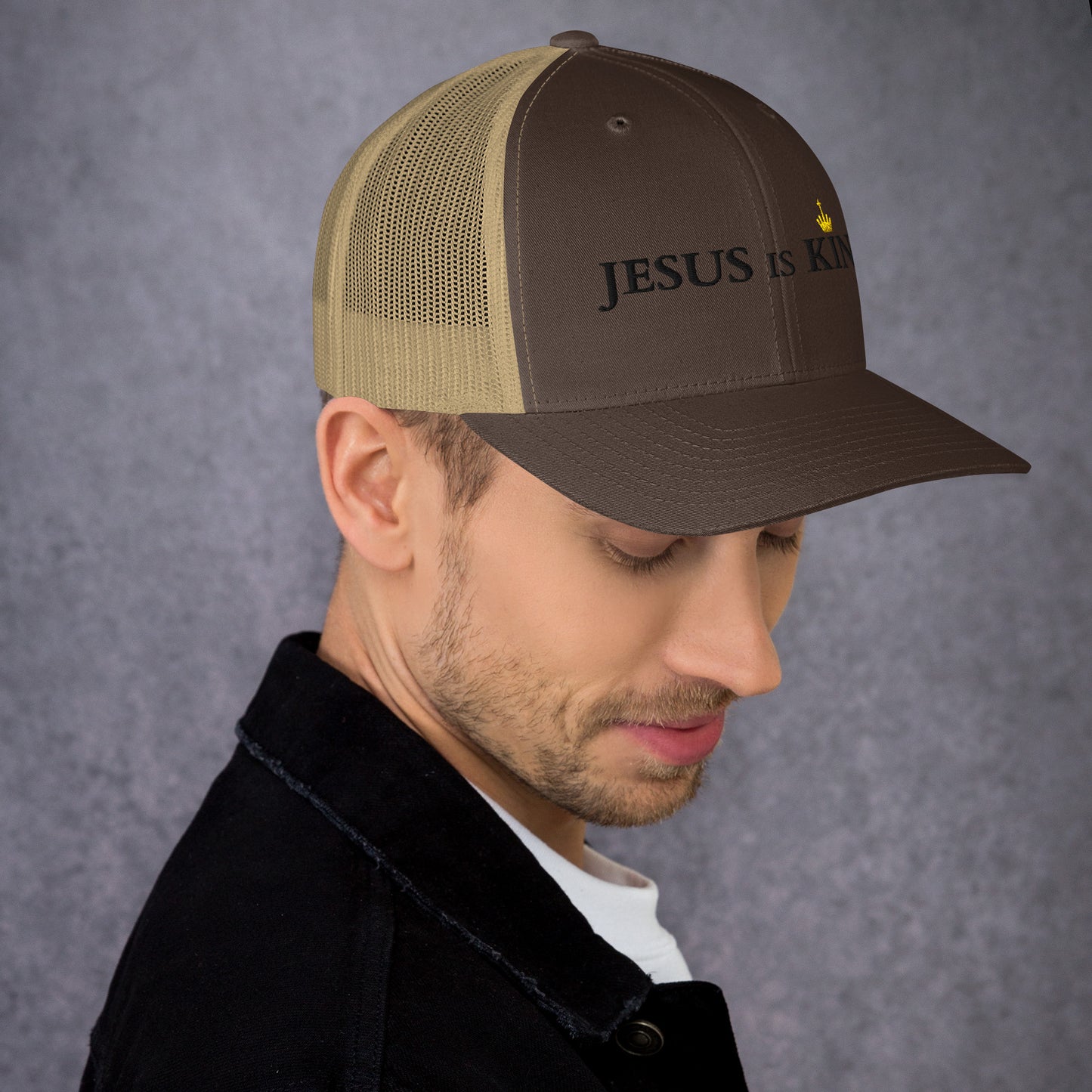 JESUS is KING - Trucker-Cap DE helles Design faith design by The Light of Life
