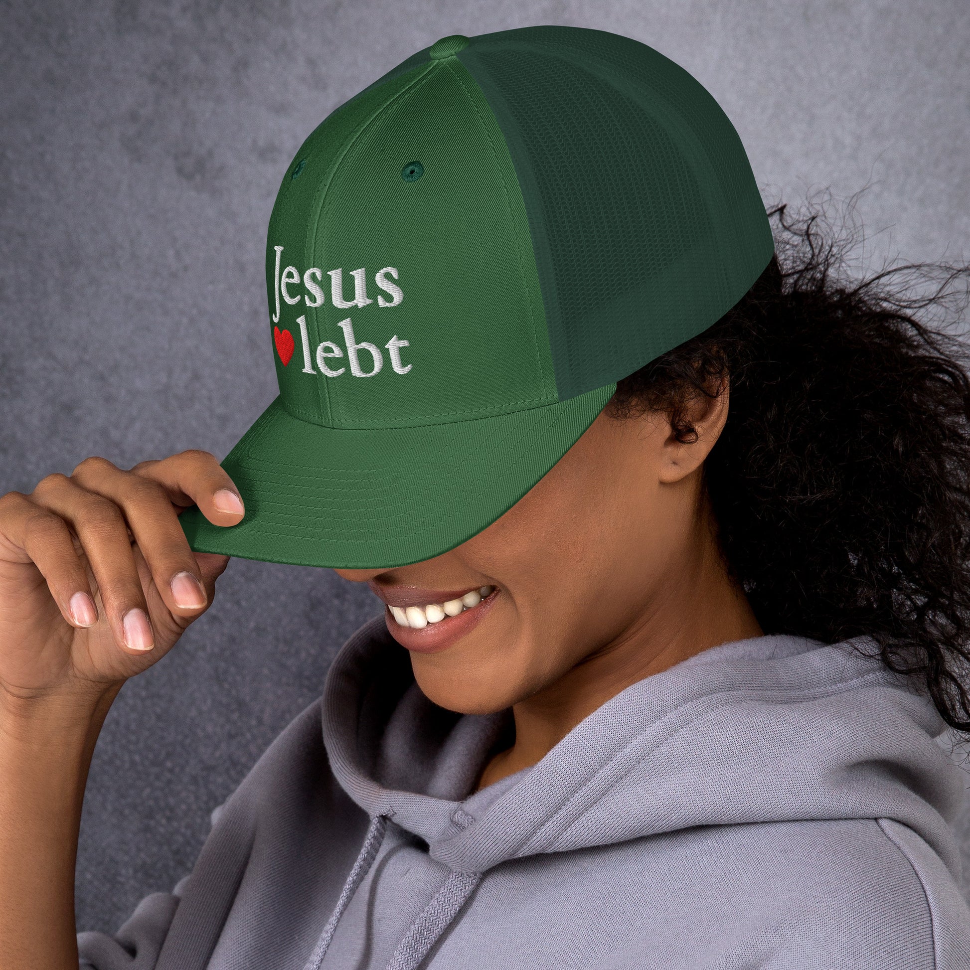 Jesus lebt - Trucker-Cap DE faith design by The Light of Life