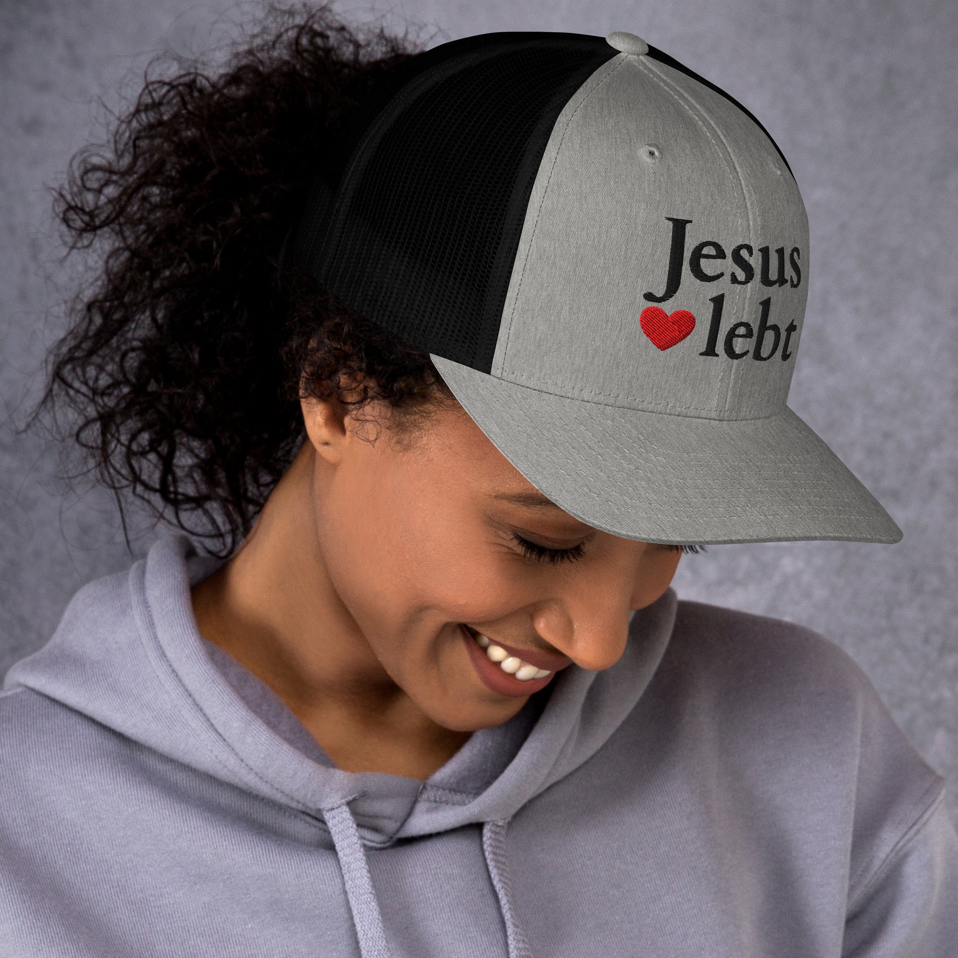 Jesus lebt - Trucker-Cap DE faith design by The Light of Life