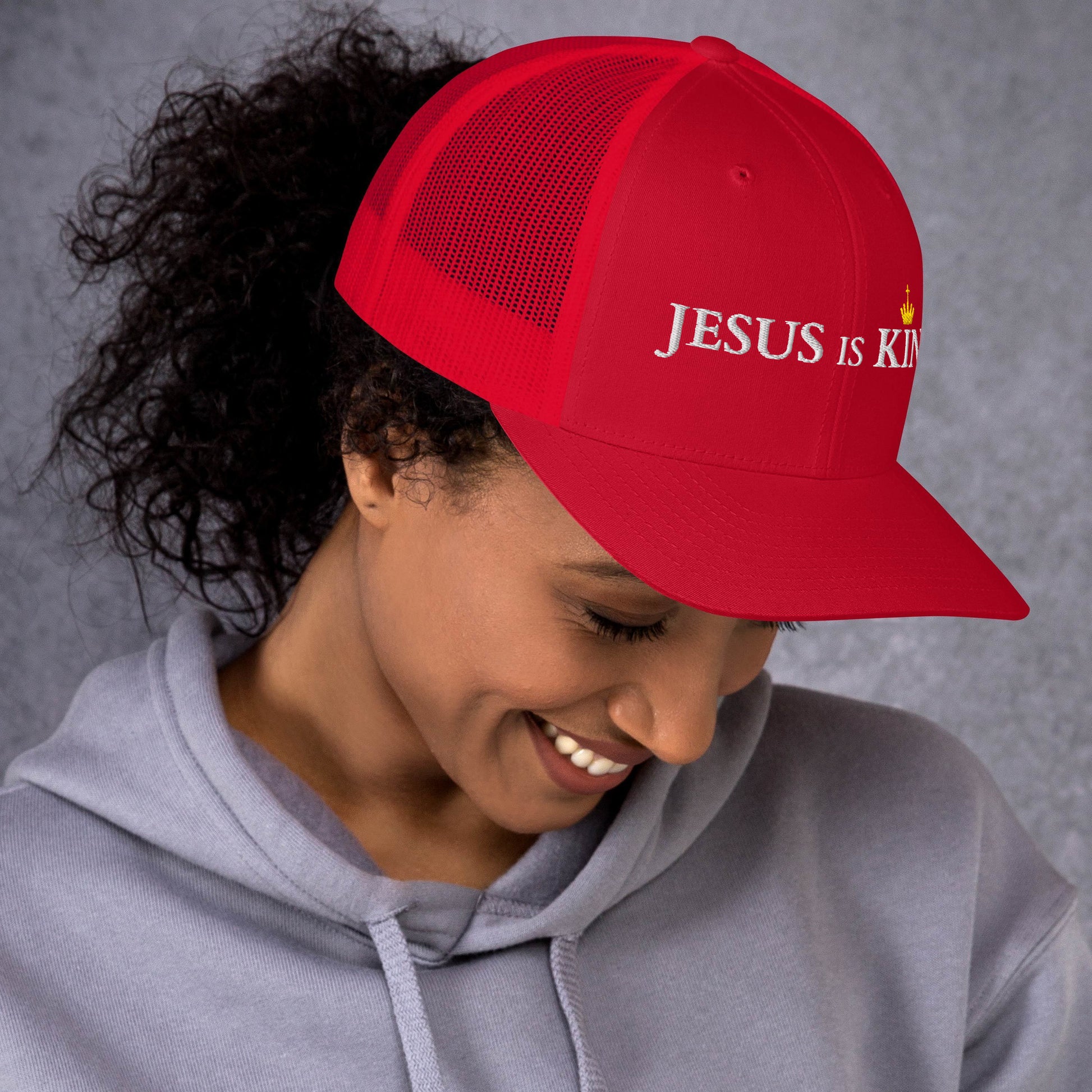 JESUS is KING - Trucker-Cap DE dunkles Design faith design by The Light of Life