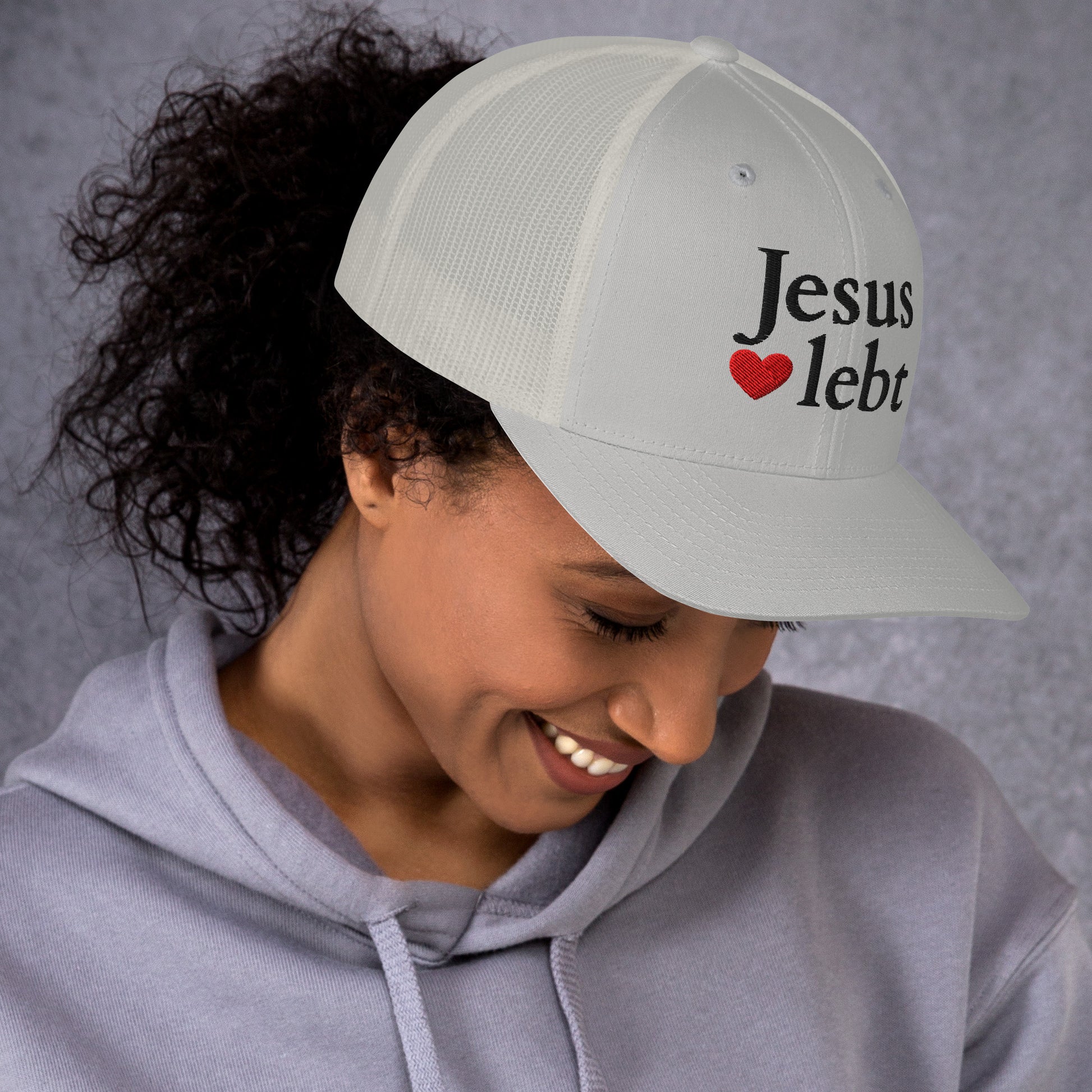 Jesus lebt - Trucker-Cap DE faith design by The Light of Life